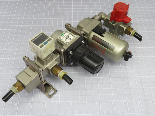 SMC AR30-F03E AFM30-F03 PNEUMATIC MIST SEPERATOR/REGULATOR MODULAR W/ DIGITAL PRESSURE SWITCH T199483