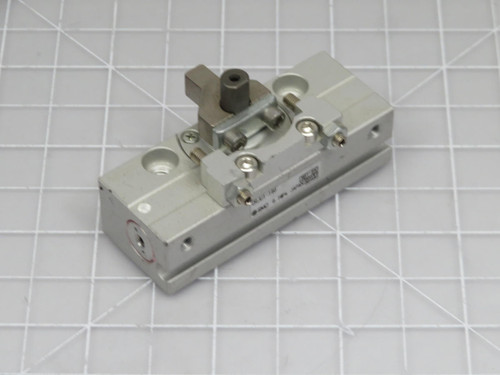 SMC CRJU1-180 MINI ROTARY ACTUATOR T200556