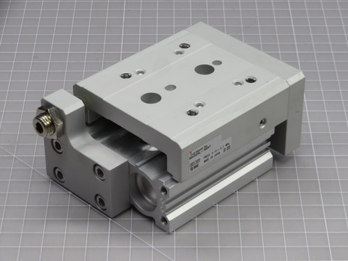 SMC  MXS25L-30AT  Slide Table,Integrated,71X40mm,Bore 8mm, Stroke 30mm,Port M5X0.8  For Sale