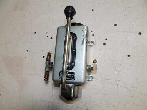 Yeong Dien  LT-8(B  Hand - Pulled Pump  For Sale