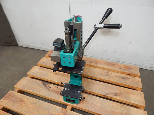 Tox Pressotechnik  ZFL 004.001  Manual Assembly Press  For Sale