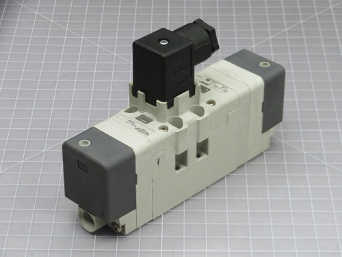 SMC  VQ7-6-FIG-D-32R  Solenoid Valve  For Sale
