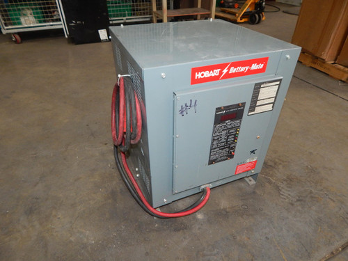 HOBART 880H3-12C FORKLIFT BATTERY CHARGER 24V 150AMP M4072