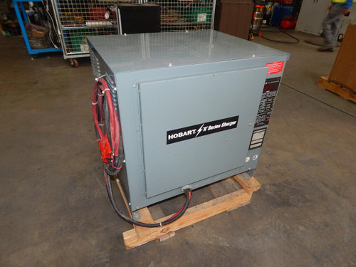 HOBART 880C3-12R FORKLIFT BATTERY CHARGER 24V 150AMP M4075