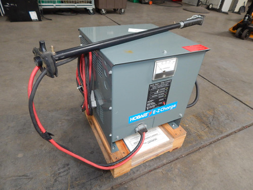 HOBART 510M1-12E FORKLIFT BATTERY CHARGER 24V 100AMP M4079