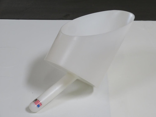 MCMASTER 107154-0005 SCOOP HDPE SMALL 1/2GAL OTHER PLASTICWARE T209830