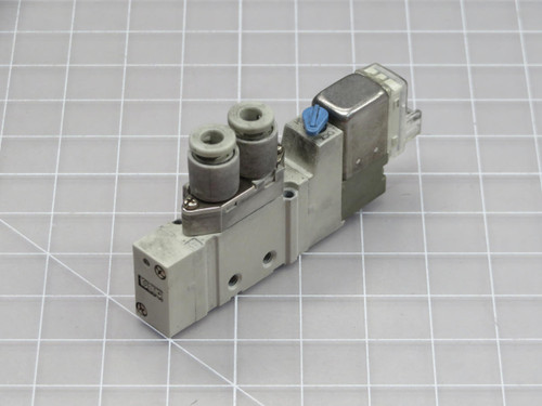 Lot of 7 SMC  SY3120-5LZE-C4  5-Port Solenoid Valve  For Sale