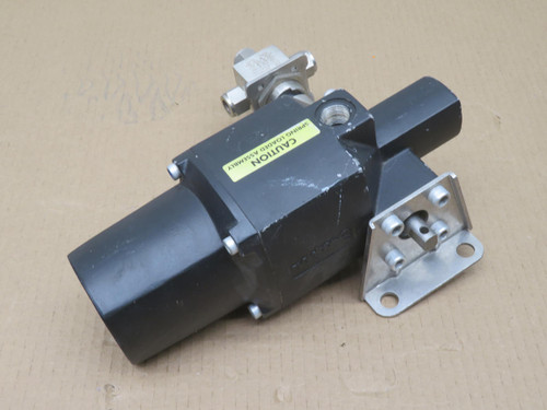 Swagelok   155 SR SS-45XTS8 Pneumatic Spring Return Actuator  For Sale