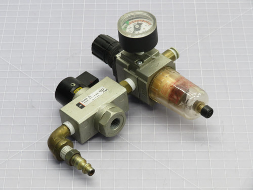 SMC  VHS400-02 AW20-02BG PNEUMATIC FILTER REGULATOR W/ 3 PORT PRESSURE RELIEF VALVE  For Sale