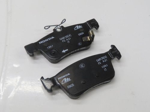 LOT OF 2 HONDA GA8135(4) BRAKE PAD T213656