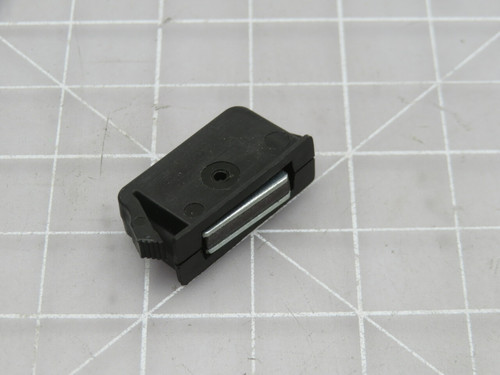 LOT OF 500 PCS. SOUTHCO 02-10-301-10 MAGNETIC LATCH T211694