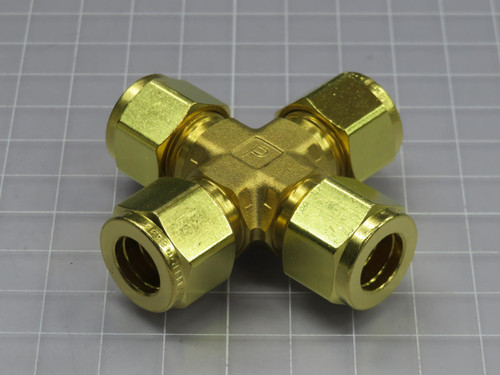 Lot of 2  PARKER  8ECR8-B  FITTING  For Sale