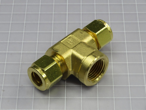 Lot of 5  PARKER  8FBT8N-B  FITTING  For Sale