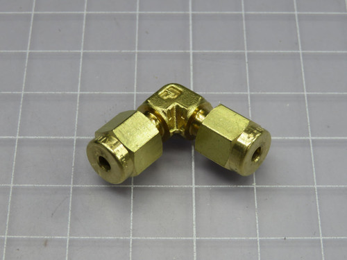Lot of 5  PARKER  2EE2-B  FITTING  For Sale