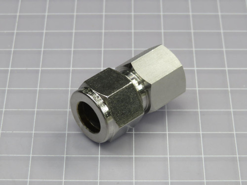 Lot of 10  PARKER  8FSC4N-316  FITTING  For Sale