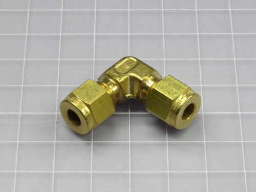 Lot of 40  PARKER  4EE4-B  CONDUIT\FITTING  For Sale