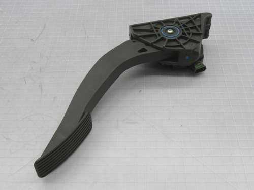 GM  22931913 863-0011-001 ACCELERATOR PEDAL  For Sale