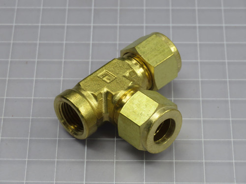 5  Parker  8FRT6N-B  Pipe Fitting  For Sale