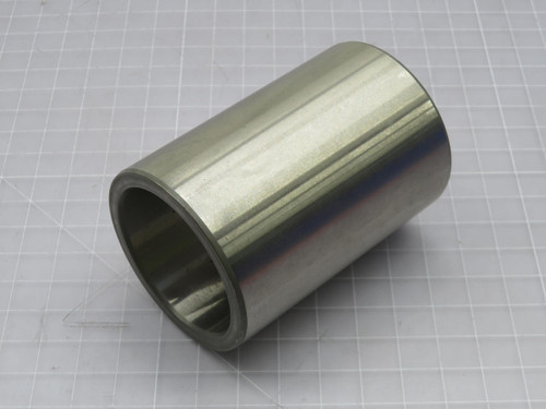 JOHN DEERE  R92771  SLEEVE BUSHING  For Sale