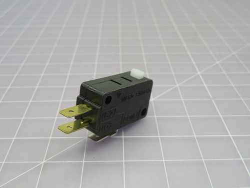 Lot of 100  HONEYWELL  V7-1C17D8  MICRO SWITCH/ MINIATURE SWITCH  For Sale