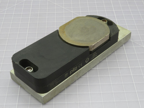 PILZ  570520    For Sale