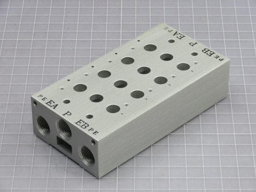 SMC  NVV5FS2-30-041-03T  Pneumatic Manifold Valve  For Sale