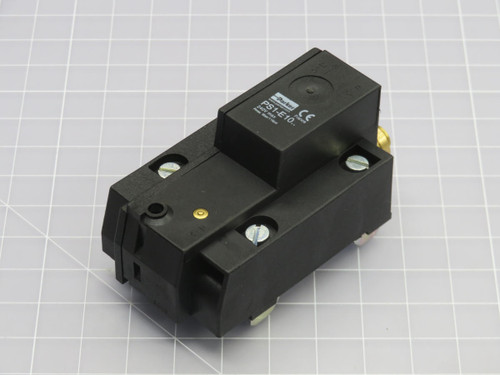 PARKER  PS1-E1017  PNEUMATIC SOLENOID INTERFACE VALVE  For Sale