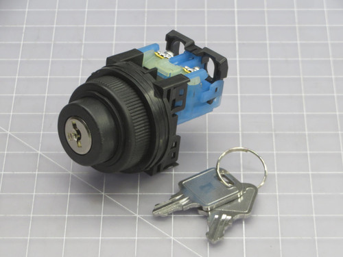 FUJI ELECTRIC  AR30JR-0A10A  CYLINDER KEY SPRING RETURN  For Sale