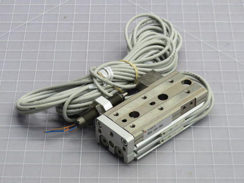 SMC  MXQ8-30BS-M9BL MXQ8-30 SLIDE TABLE CYLINDER  For Sale