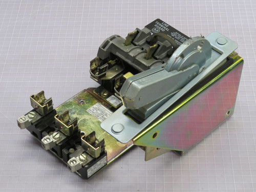 ALLEN BRADLEY  1494F-R636  FUSE BLOCK ADAPTER PLATE KIT  For Sale