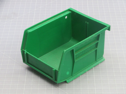 Lot of 5 AKRO MILS  30-210  PLASTIC HANGING STACKABLE STORAGE ORGANIZER BIN  For Sale