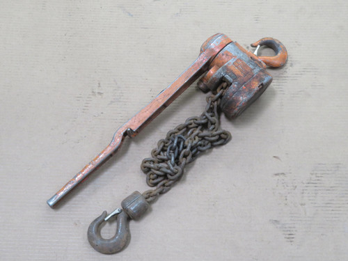 CM  SERIES 640    For Sale