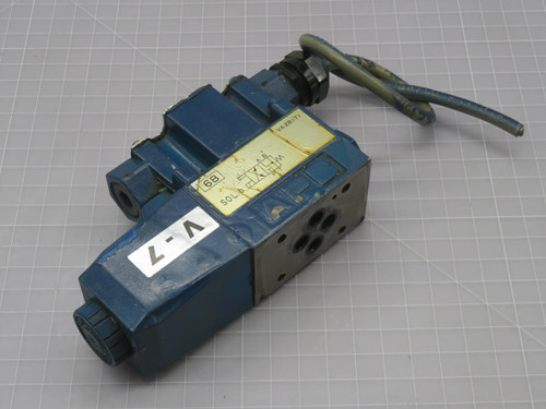 VICKERS  DG4V-3-6B-M-P7-H-7-50-JA100 VA28171   For Sale