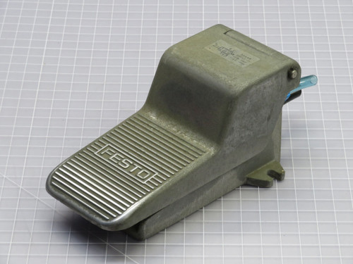 FESTO  F-5-1/4-B 8992   For Sale