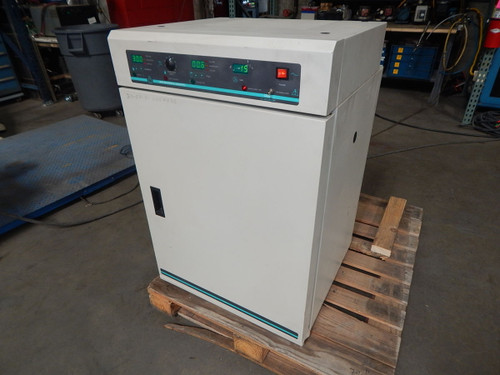 NEW BRUNSWICK SCIENTIFIC   CO28IR-10    For Sale
