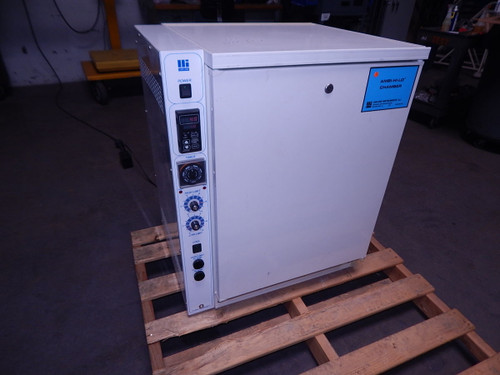 LAB-LINE  CAT 3550DT    For Sale