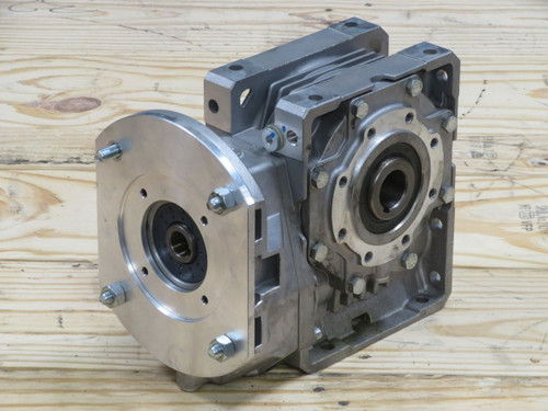 OPIS ENGINEERING  WR 75 U D30 P80 B5 UVP 2G26013641   For Sale