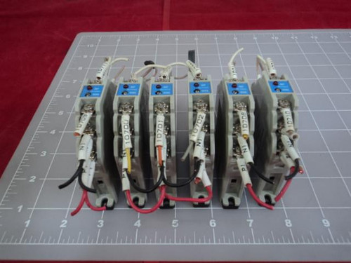 6 KEYENCE ES-32DC PROXIMITY SENSOR AMPLIFIER T11508