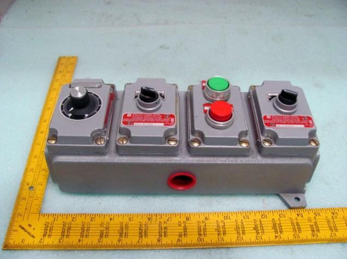 XCS-052A1 HEAVY DUTY CONTROL STATION T8629