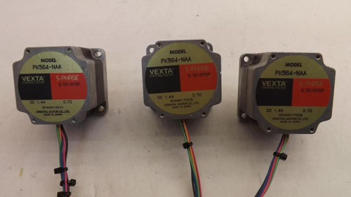 LOT OF 3 ORIENTAL MOTOR PK564-NAA VEXTA STEPPING MOTORS 5 PHASE 0.72'/ STEP T22320