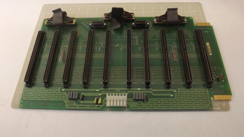 MOTOROLA BLN6648A 44 84E82440N03 BACKPLANE BOARD T27247