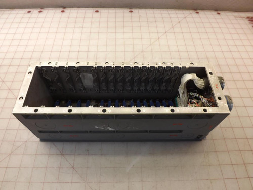 SERNO A06A0991 12464 CONNECTOR BOARD ASSEMBLY T33477