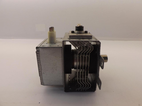 LOT OF 5 NATIONAL ELECTRONICS 2M107A-825 MAGNETRON T37158