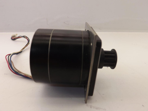 ORIENTAL MOTOR VEXTA UPH566H-A-A5 5-PHASE STEPPING MOTOR T42335