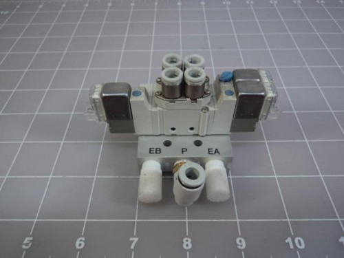 2 SMC SY3120-5LZE-C6 PNEUMATIC VALVES T12221