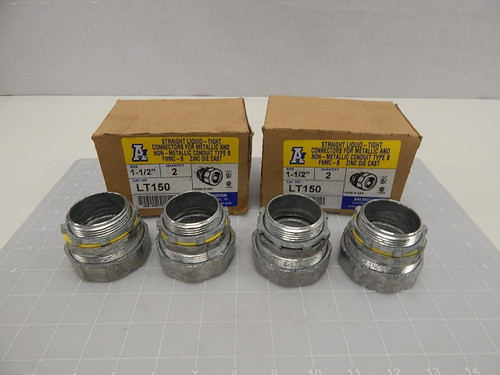 LOT OF 4 ARLINGTON LT150 1-1/2" LIQUID-TIGHT CONNECTORS FOR CONDUITS T59042