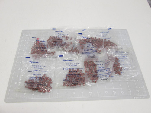 LOT OF 900 PANASONIC ECQ-V TF CAPACITORS T58541