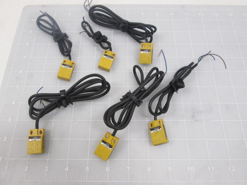 LOT OF 6 LIONPOWER W05-N W05-N0805B0003 PROXIMITY INDUCTION SWITCHES T56936
