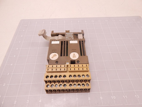 SIEMENS 6ES5 700-8MA11 BUS MODULE T79015