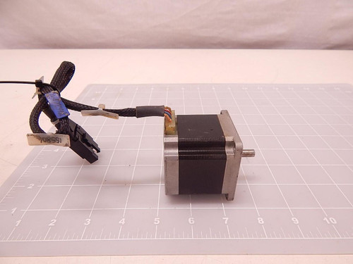 SANYO DENKI 103H7123-1742 STEPPING MOTOR 4 A 1.8º/STEP T79661